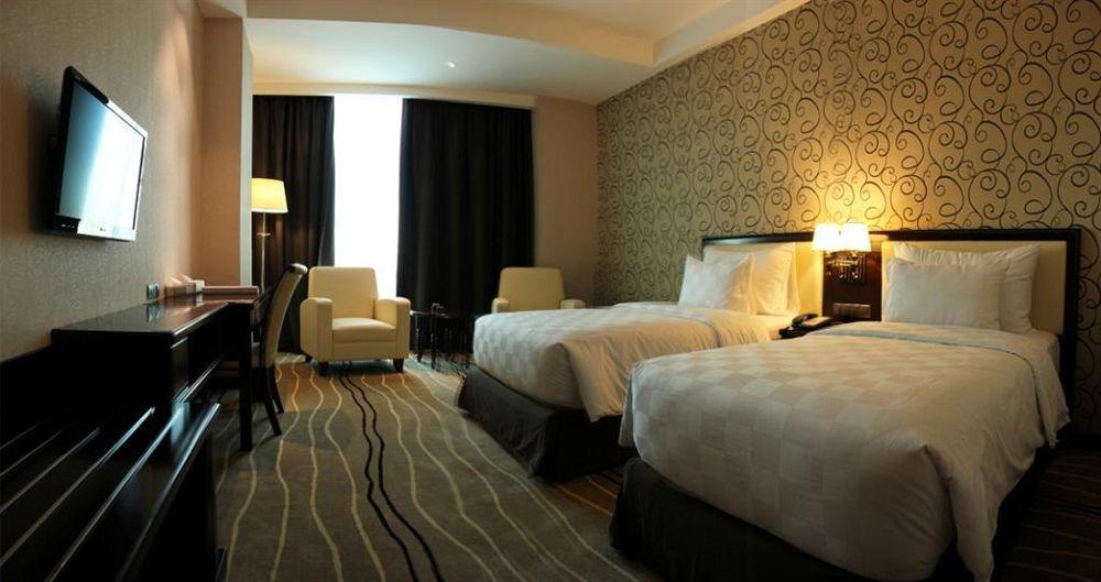 Four Points By Sheraton Medan Exterior foto