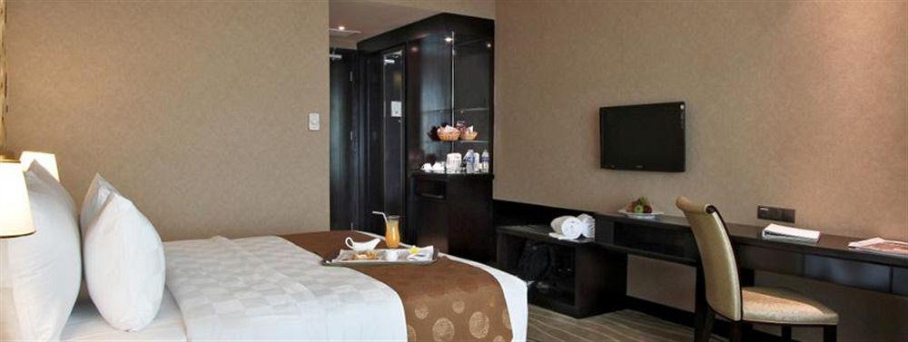 Four Points By Sheraton Medan Exterior foto