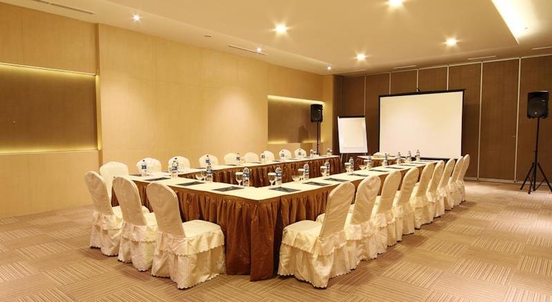 Four Points By Sheraton Medan Exterior foto